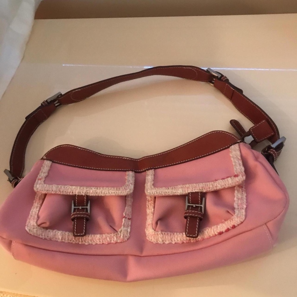 NWOT Tommy Hilfiger Pink Shoulder Bag with Tweed Lined Pockets